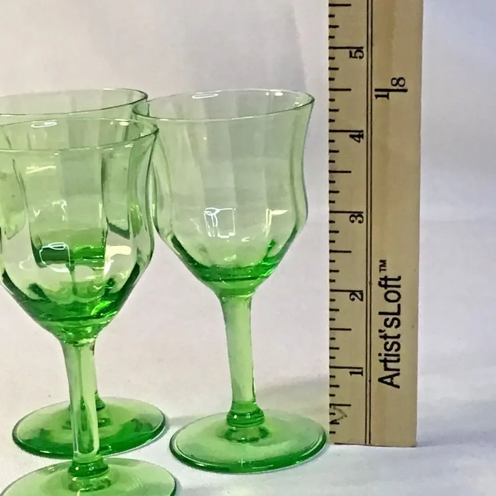 Vintage Green Cordial or Small Wine Glasses Set Of 3